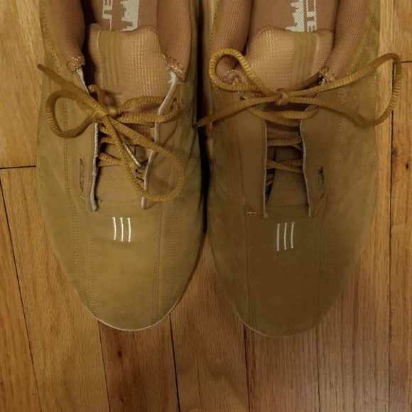 Shoes - Picture 3 of 5